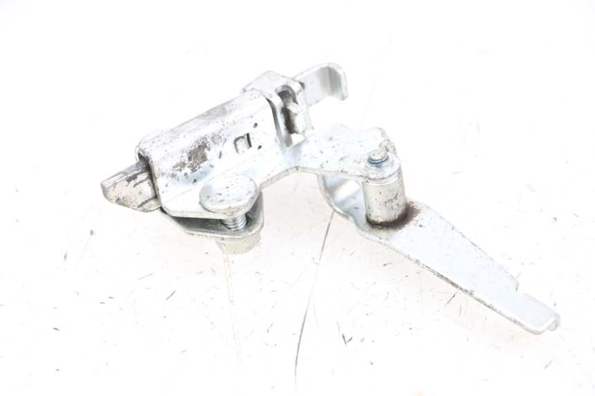 photo de SERRATURA SELLA YAMAHA FZ1 FAZER 1000 (2007 - 2009) - Altra angolazione