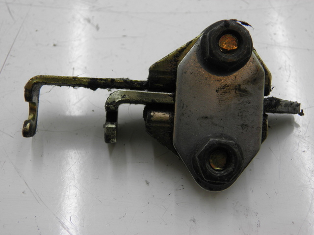 photo de SERRATURA SELLA YAMAHA FZS FAZER 600 (1998 - 2001) - Dettaglio del componente