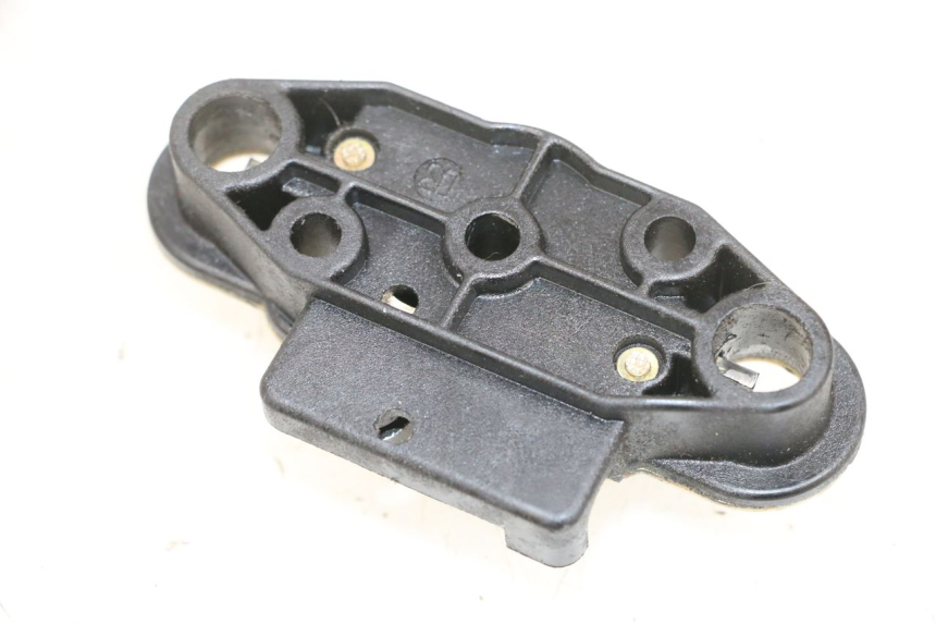 photo de SERRATURA SELLA KAWASAKI ZR 7 750 (1999 - 2004) - Zoom sullo stato d'uso