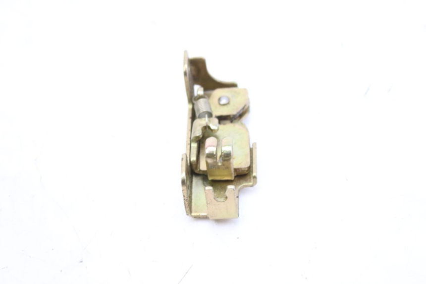 photo de SERRATURA SELLA KYMCO AGILITY NAKED RENOUVO 4T 50 (2018 - 2020) - Zoom sullo stato d'uso