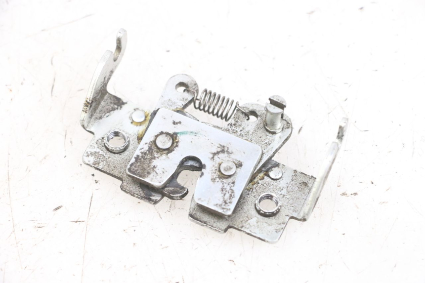 photo de SERRATURA SELLA YAMAHA BW'S EASY 50 (2013 - 2016) - Dettaglio del componente