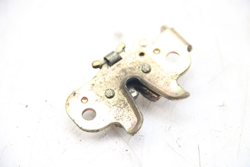 photo de SERRATURA SELLA PEUGEOT CITYSTAR AIR 125 (2014 - 2017) - Dettaglio del componente