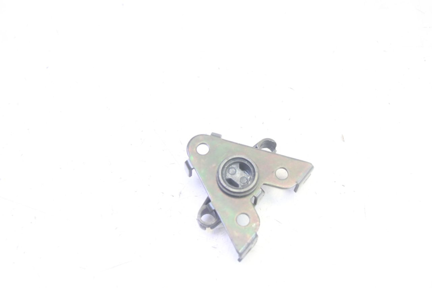 photo de SERRATURA SELLA PEUGEOT DJANGO 4T 50 (2014 - 2019) - Zoom sullo stato d'uso