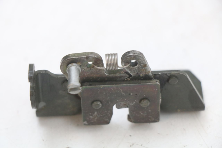 photo de SERRATURA SELLA GILERA DNA 50 (2000 - 2007) - Dettaglio del componente