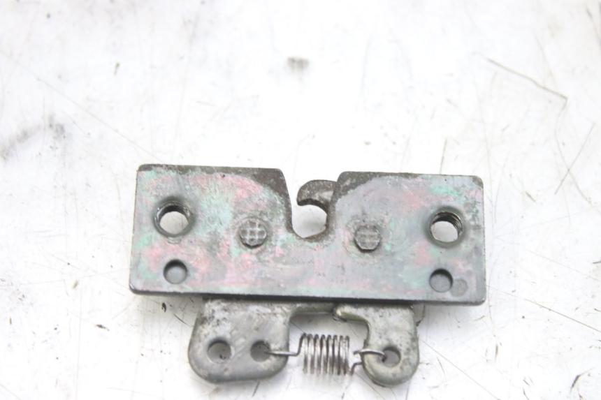 photo de SERRATURA SELLA PEUGEOT ELYSTAR 50 (2002 - 2014) - Dettaglio del componente