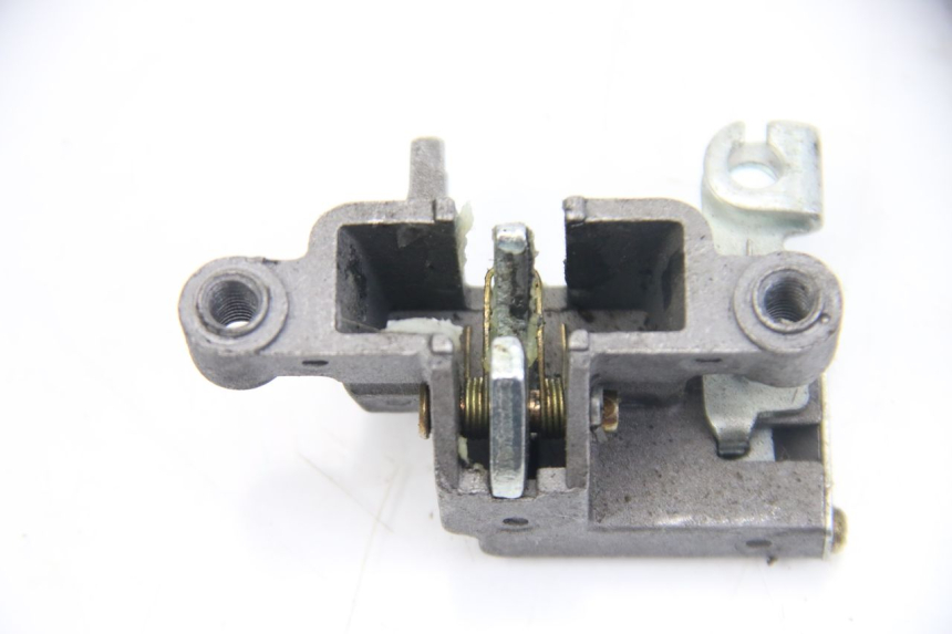 photo de SERRATURA SELLA JM MOTORS EVOLIS 4T 50 (2018 - 2022) - Altra angolazione