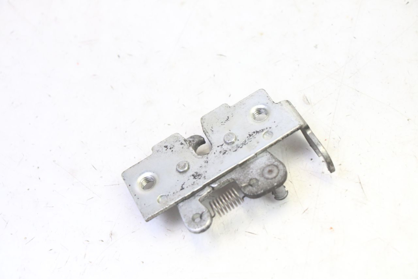 photo de SERRATURA SELLA HONDA FES S-WING SWING ABS 125 (2007 - 2015) - Altra angolazione