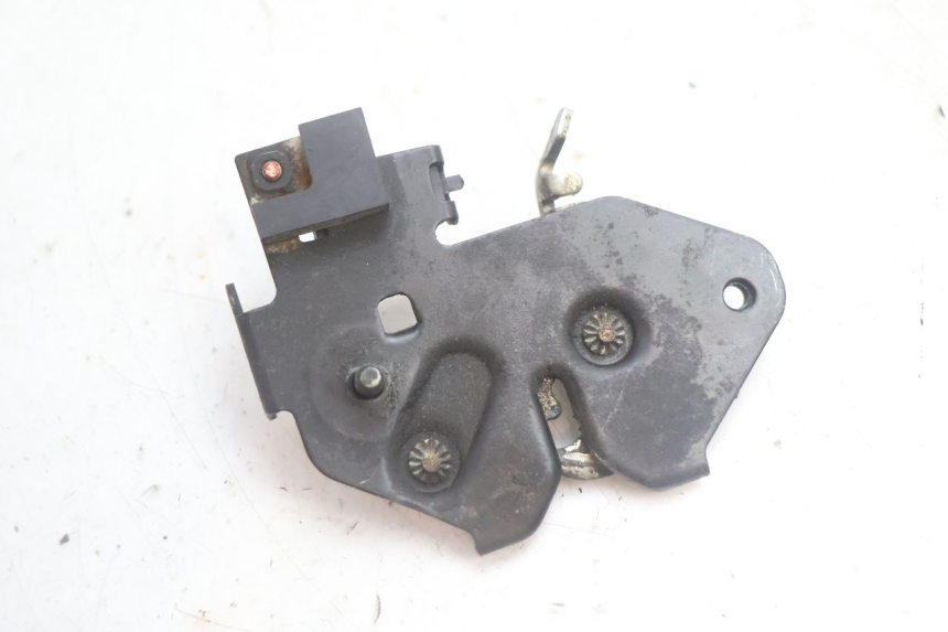 photo de SERRATURA SELLA HONDA FJS SILVER WING SILVERWING 400 (2005 - 2008) - Altra angolazione