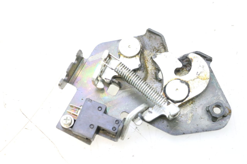 photo de SERRATURA SELLA HONDA FJS SILVER WING SILVERWING 400 (2005 - 2008) - Dettaglio del componente