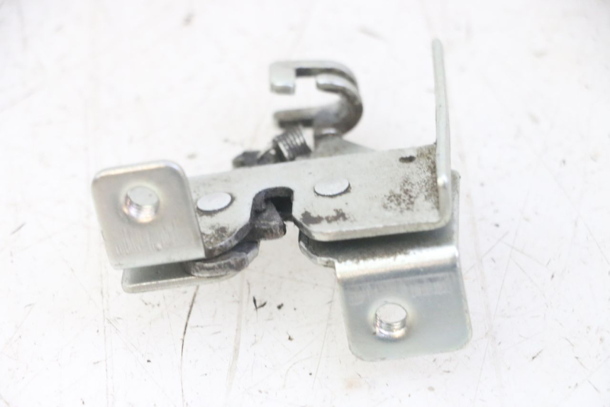 photo de SERRATURA SELLA VENESI FLY RETRO 4T 50 (2020 - 2025) - Altra angolazione