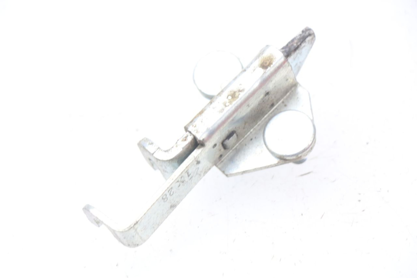 photo de SERRATURA SELLA YAMAHA FZ8 800 (2010 - 2016) - Zoom sullo stato d'uso