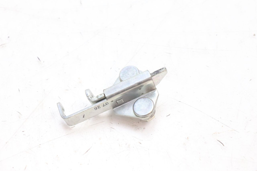 photo de SERRATURA SELLA YAMAHA FZ8 800 (2010 - 2016) - Dettaglio del componente