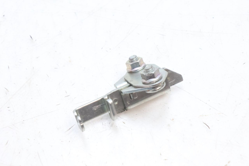photo de SERRATURA SELLA YAMAHA FZ8 800 (2010 - 2016) - Altra angolazione