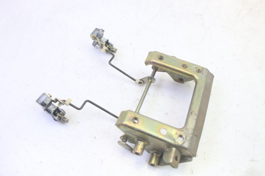 photo de SERRATURA SELLA KAWASAKI GPZ RX 1000 (1986 - 1988) - Primo piano tecnico