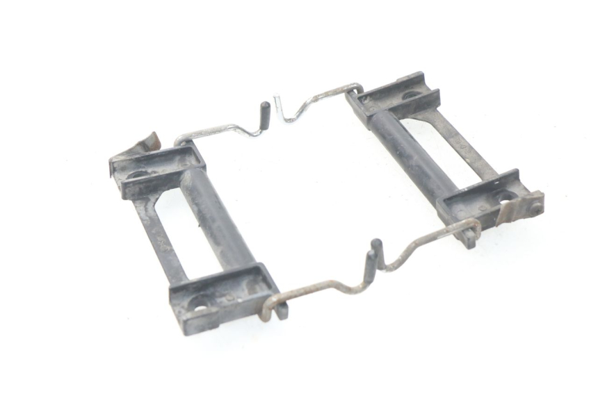 photo de SERRATURA SELLA KAWASAKI GPZ S 500 (1994 - 2005) - Altra angolazione