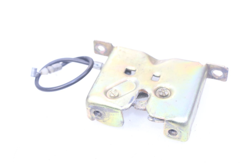 photo de SERRATURA SELLA TNT MOTOR GRIDO 2T 50 (2010 - 2019) - Primo piano tecnico