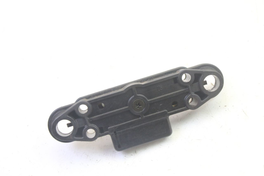 photo de Serratura sella SUZUKI GSF N BANDIT 600 (1996 - 1999) - Zoom sullo stato d'uso