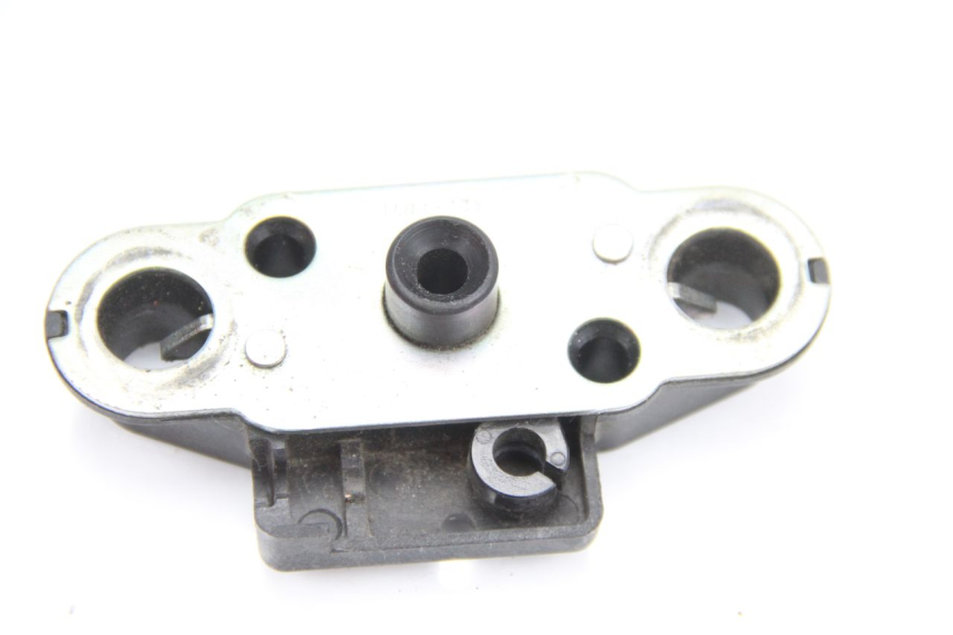 photo de SERRATURA SELLA SUZUKI GSR 600 (2005 - 2012) - Dettaglio del componente