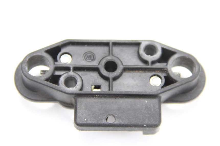 photo de SERRATURA SELLA SUZUKI GSR 600 (2005 - 2012) - Altra angolazione