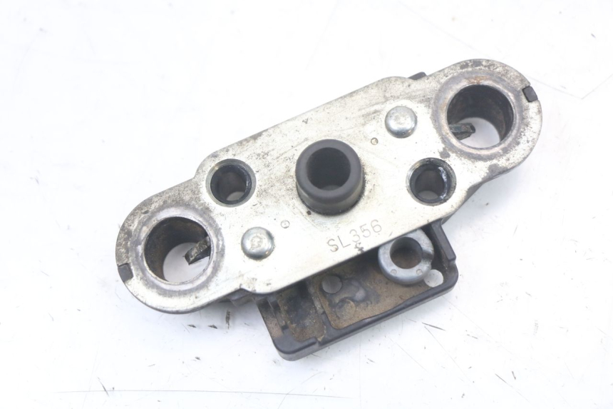 photo de SERRATURA SELLA SUZUKI GSR 750 (2011 - 2017) - Vista principale