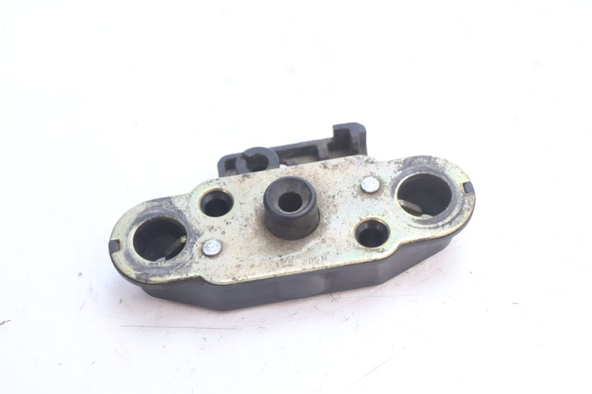 photo de SERRATURA SELLA SUZUKI GSR 600 (2005 - 2012) - Dettaglio del componente