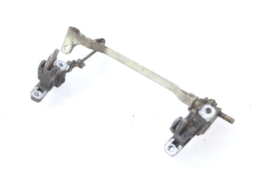 photo de Serratura sella KAWASAKI GTR 1000 (1994 - 2004) - Dettaglio del componente