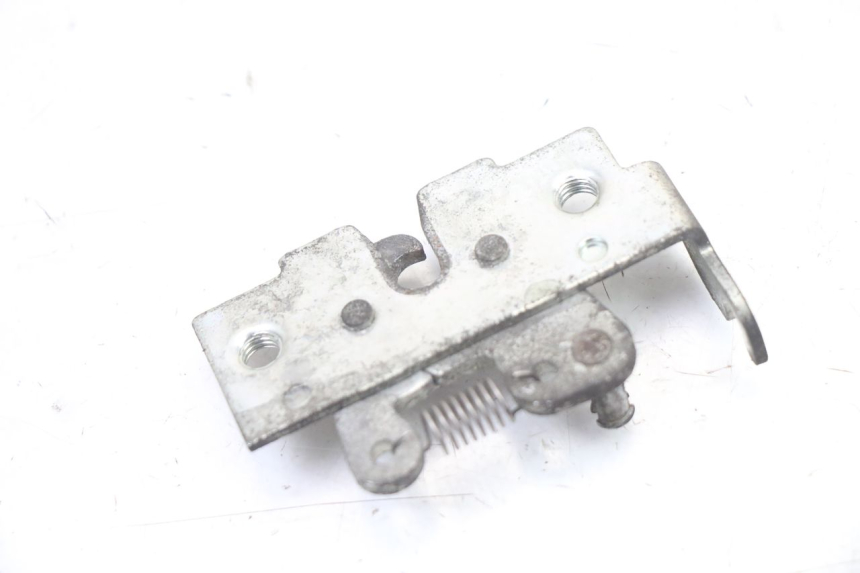 photo de SERRATURA SELLA HONDA FES S-WING SWING ABS 125 (2007 - 2015) - Altra angolazione