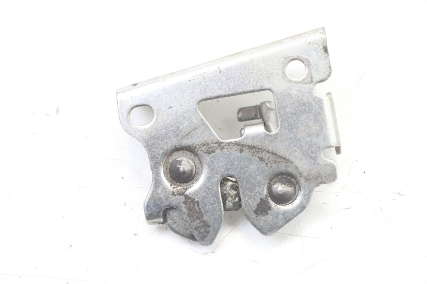 photo de SERRATURA SELLA HONDA SH i 300 (2015 - 2020) - Zoom sullo stato d'uso