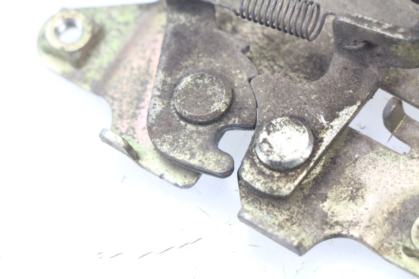 photo de SERRATURA SELLA SYM JET 4 50 (2010 - 2014) - Dettaglio del componente