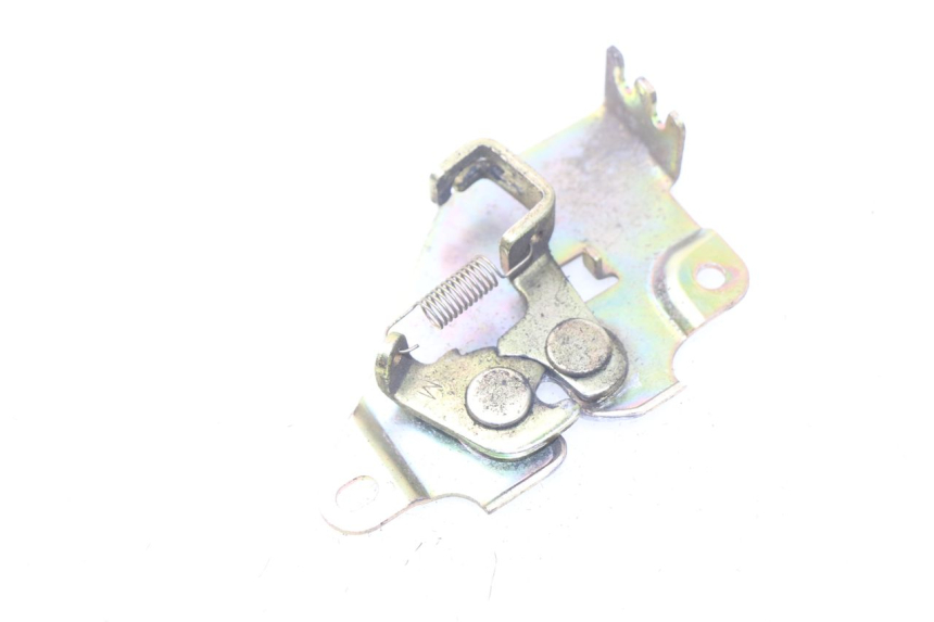 photo de Serratura sella SYM JOYMAX 250 (2013 - 2017) - Dettaglio del componente