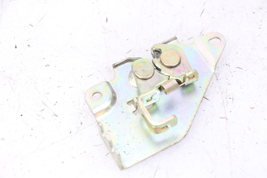 photo de SERRATURA SELLA SYM JOYMAX 125 (2010 - 2017) - Altra angolazione