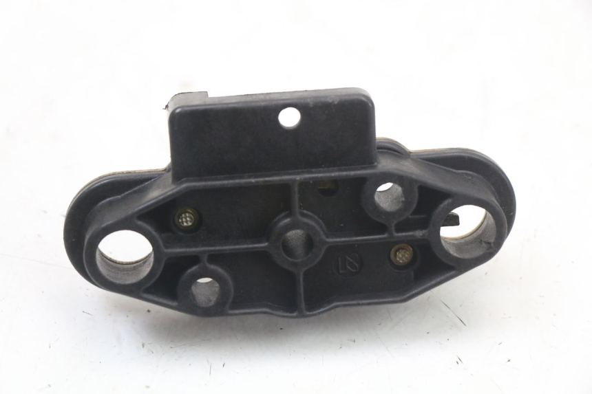 photo de SERRATURA SELLA KAWASAKI ZR7 ZR-7 S 750 (1999 - 2004) - Altra angolazione