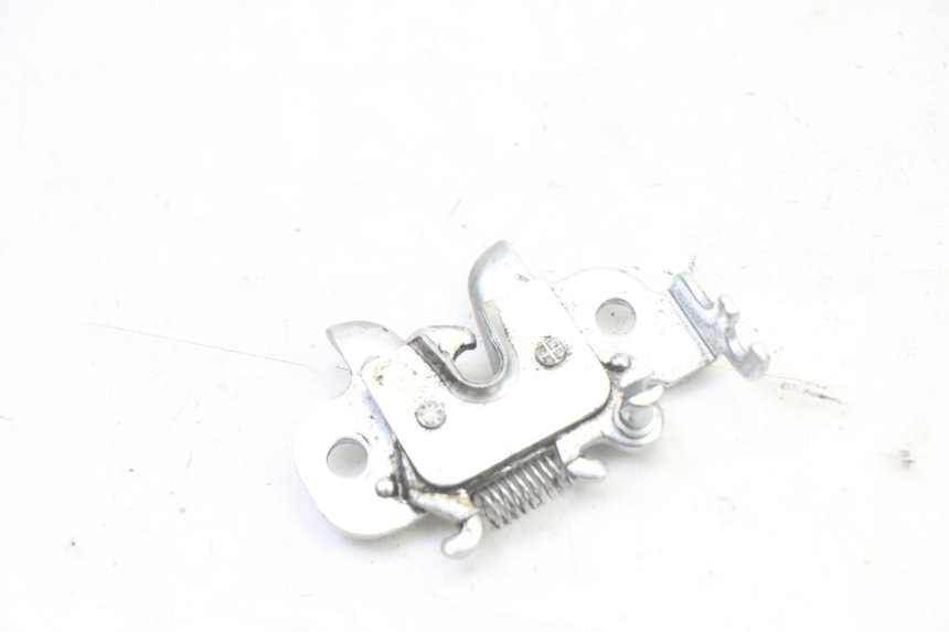 photo de SERRATURA SELLA PEUGEOT KISBEE 2T 50 (2018 - 2022) - Dettaglio del componente