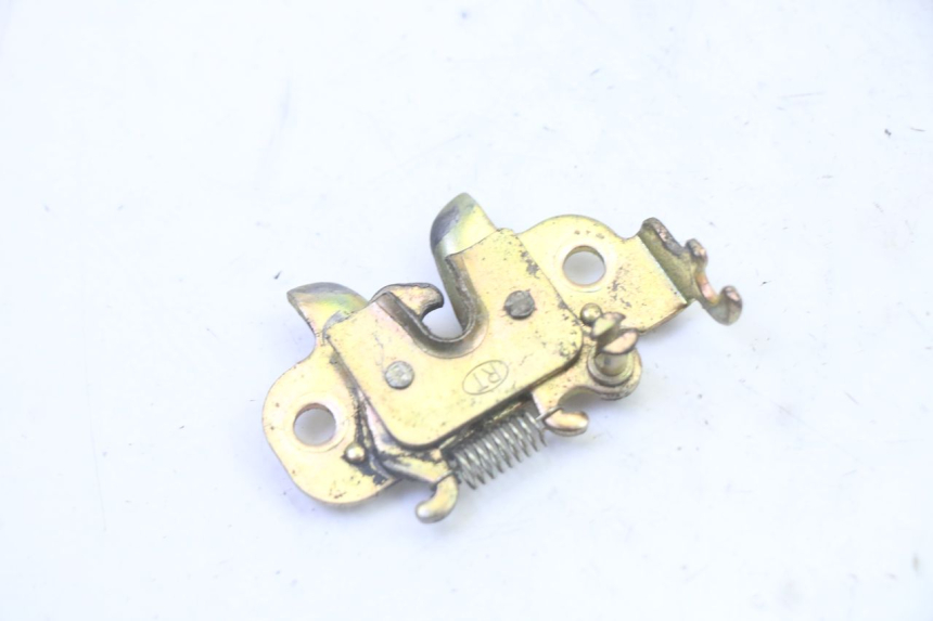 photo de SERRATURA SELLA PEUGEOT KISBEE 2T 50 (2010 - 2017) - Dettaglio del componente