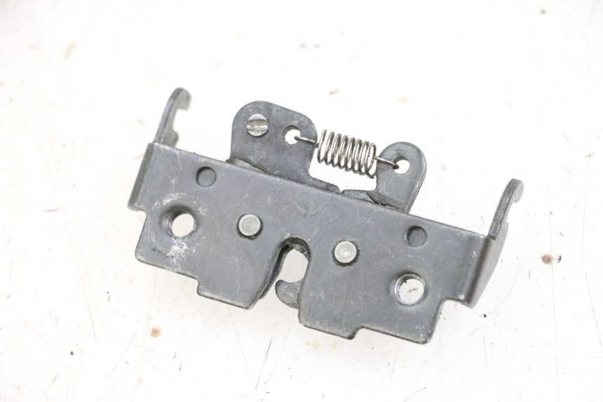 photo de SERRATURA SELLA PIAGGIO MP3 HPE 300 (2019 - 2026) - Dettaglio del componente