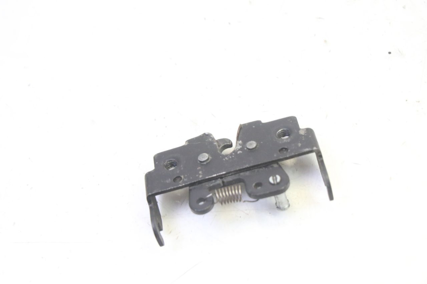 photo de SERRATURA SELLA PIAGGIO MP3 125 (2006 - 2014) - Altra angolazione