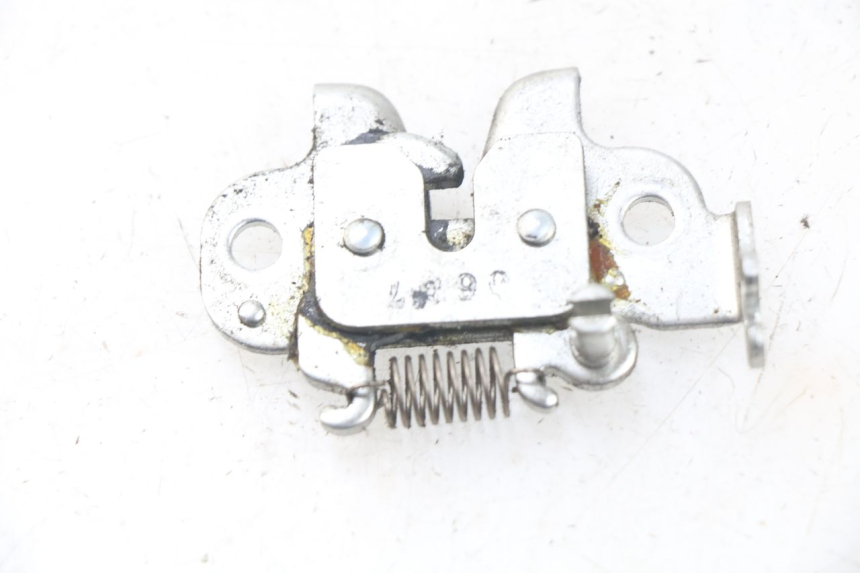 photo de Serratura sella MBK MW TRYPTIK 125 (2017 - 2022) - Altra angolazione