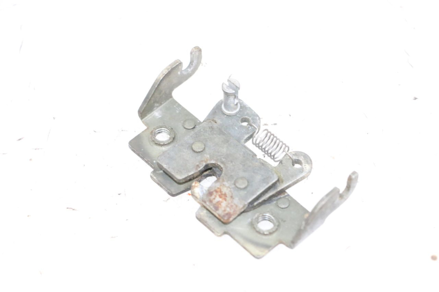 photo de SERRATURA SELLA YAMAHA NEO'S NEOS 2T 50 (1998 - 2007) - Dettaglio del componente