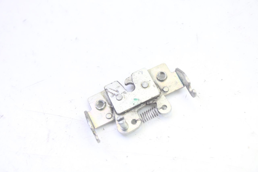 photo de SERRATURA SELLA YAMAHA NEOS NEO'S 4T 50 (2008 - 2016) - Dettaglio del componente