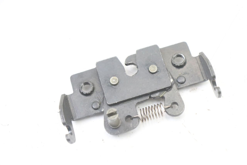 photo de SERRATURA SELLA PIAGGIO NRG POWER PUREJET 50 (2018 - 2021) - Dettaglio del componente