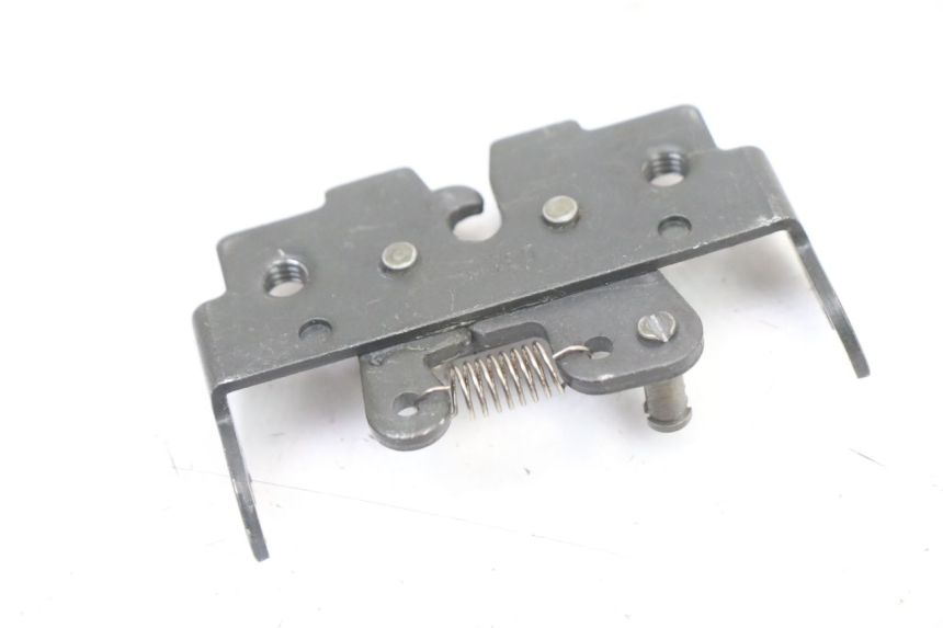 photo de SERRATURA SELLA PIAGGIO NRG POWER PUREJET 50 (2018 - 2021) - Altra angolazione