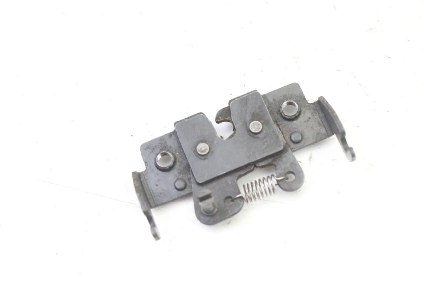 photo de SERRATURA SELLA PIAGGIO NRG POWER PUREJET 50 (2018 - 2021) - Dettaglio del componente