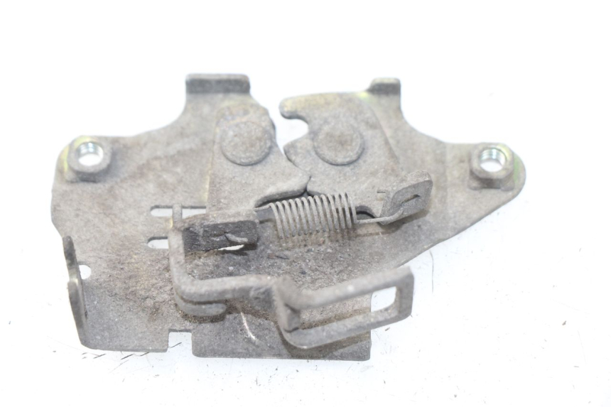 photo de SERRATURA SELLA SYM ORBIT 2 4T 50 (2008 - 2017) - Dettaglio del componente