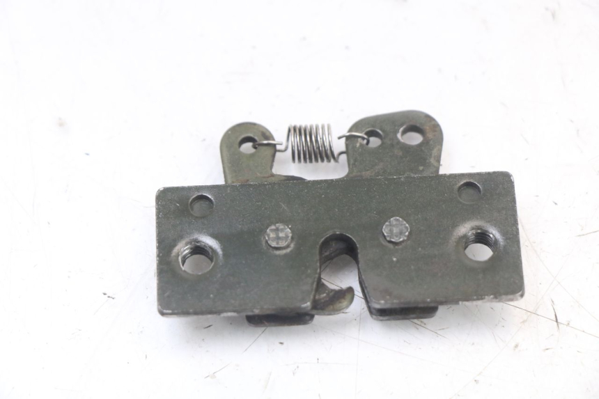 photo de SERRATURA SELLA PEUGEOT ELYSTAR 50 (2002 - 2014) - Altra angolazione