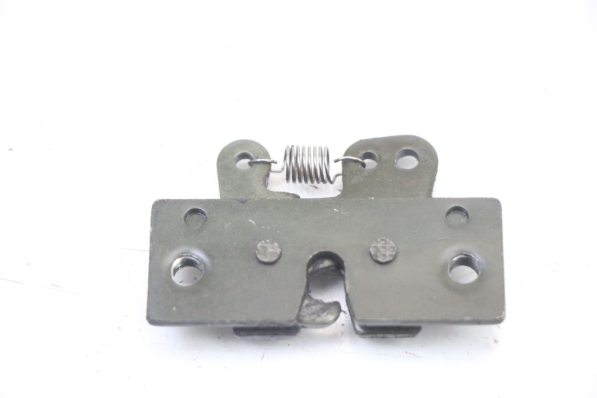 photo de SERRATURA SELLA PEUGEOT TREKKER TKR 50 (2005 - 2014) - Zoom sullo stato d'uso