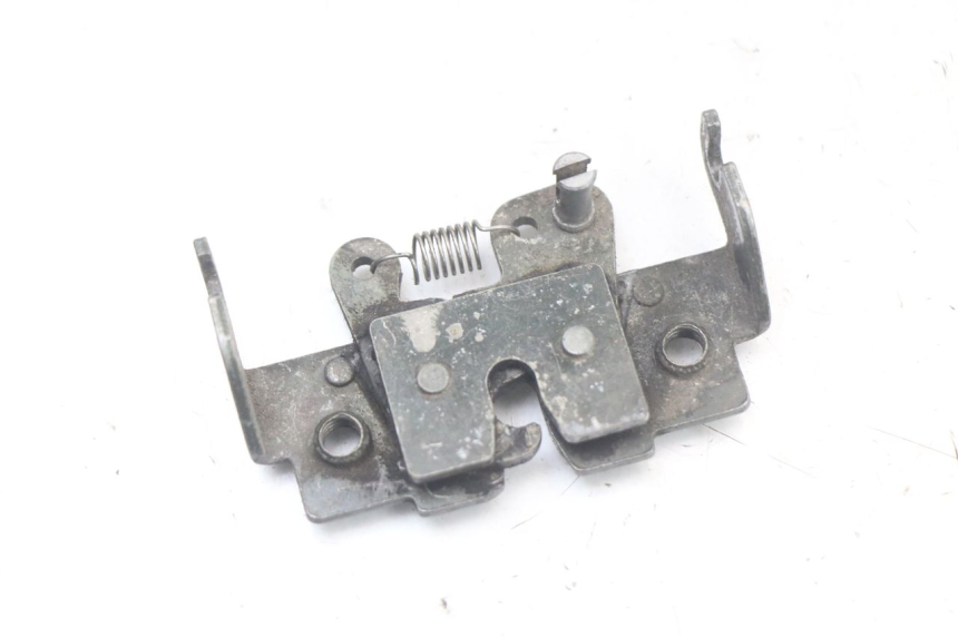 photo de Serratura sella PIAGGIO BEVERLY 125 (1998 - 2005) - Vista principale