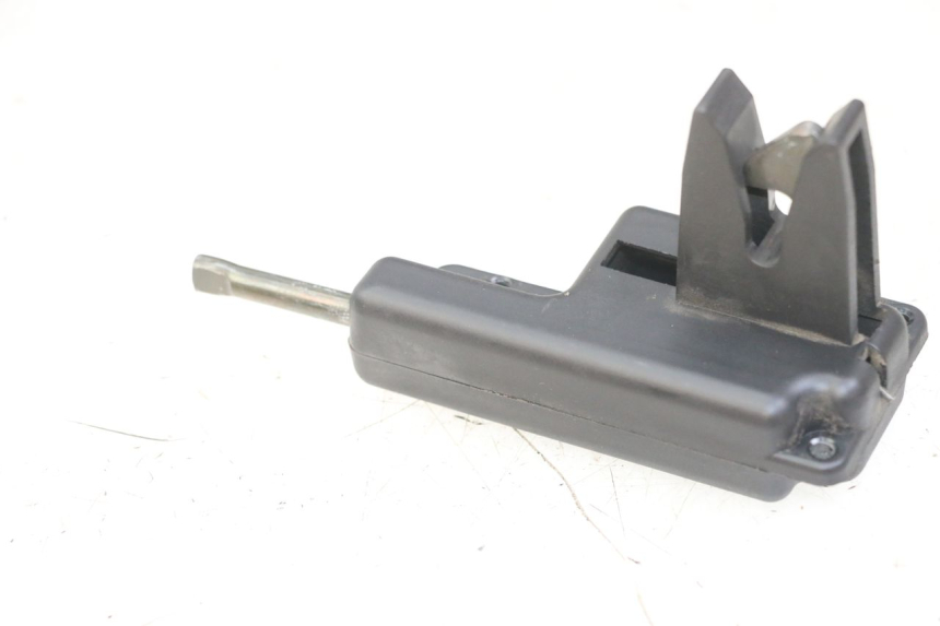 photo de SERRATURA SELLA PIAGGIO ZIP 4T 50 (2018 - 2020) - Altra angolazione