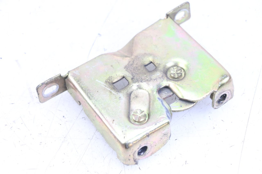 photo de SERRATURA SELLA KEEWAY RY6 2T 50 (2011 - 2019) - Dettaglio del componente