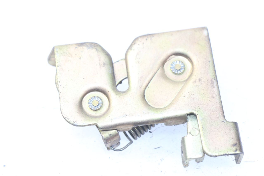 photo de SERRATURA SELLA PEUGEOT SC 50 (1988 - 1992) - Zoom sullo stato d'uso