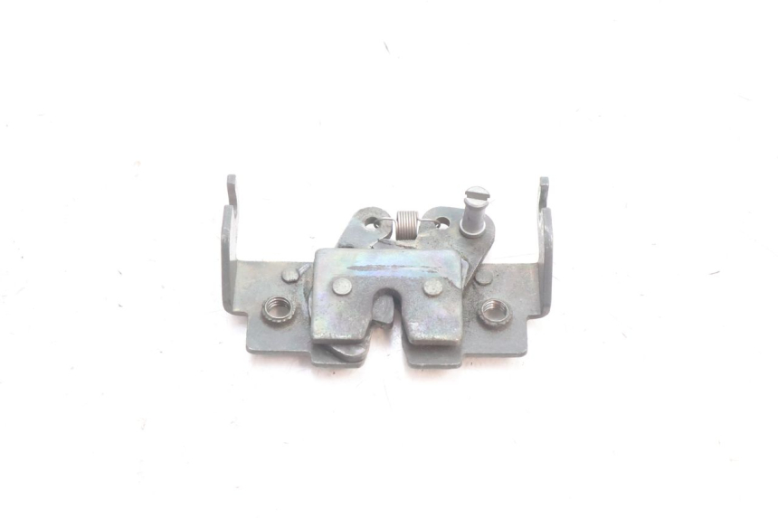 photo de SERRATURA SELLA HONDA SH 125 (2001 - 2003) - Dettaglio del componente